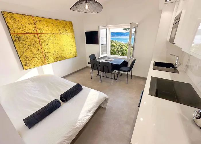 Luxueux De 4 Per A 30m De La * Sainte-Maxime